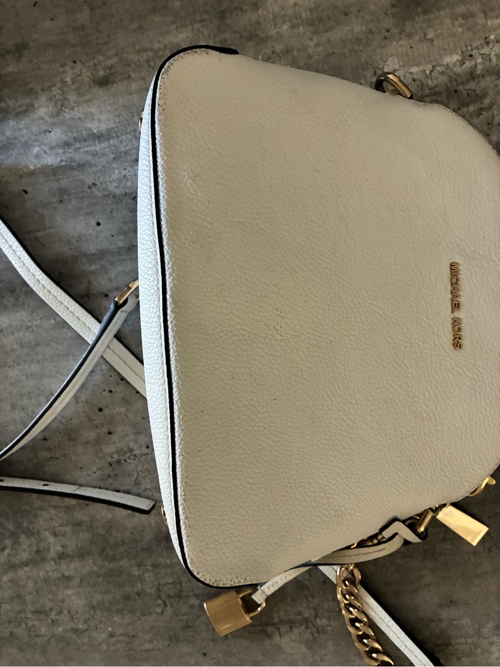 Michael Kors Cream Pebbled Leather Crossbody with Gold Chain Trim - Picture 14 of 14
